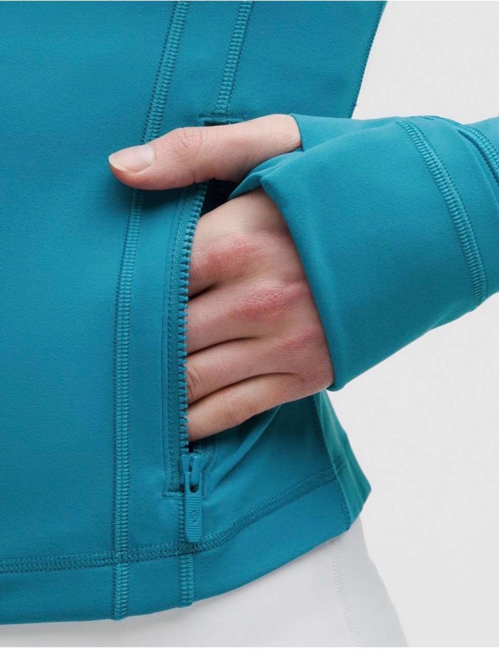 Lululemon Define Cropped Nulu Jacket ~ 12 ~ Hawaiian Blue - Picture 11 of 12